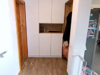 Недвижимость Квартира, 4 комнаты, Вич: 15