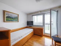 Недвижимость Квартира, 5+ комнат Киевский район: 8