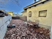 Недвижимость Участок, Застроенный Новый ЛЮБЛЯНА. Центр.: 3