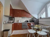 Недвижимость Квартира-студия в Залоге: 4