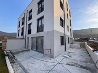 Недвижимость Four-room apartment Izola: 4