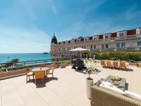 Недвижимость House Cannes Croix des Gardes: 1