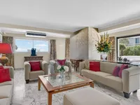 Недвижимость House Cannes Croix des Gardes: 9