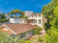Недвижимость Villa Croix des Gardes: 16