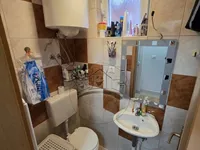 Недвижимость House, Ljubljana, Vič, Trnovo Suburb: 17