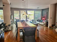 Недвижимость House with Terrace in New Mostets: 2