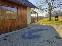 Недвижимость House in Sukhoi Vrk: 25