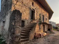 Недвижимость House with Terrace Above Branik: 1