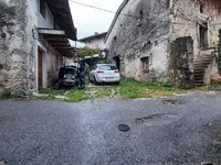 Недвижимость House with Terrace Above Branik: 2