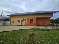 Недвижимость House in Dobrovnik: 2