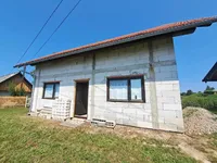 Недвижимость House, Grushkovets: 3