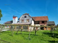 Недвижимость House, Flower Garden: 1