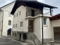 Недвижимость House in Idrija: 1