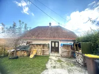Недвижимость House, Vimol by the Suburb: 1