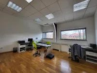 Недвижимость Офисное помещение в центре: 2