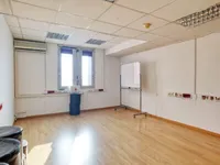 Недвижимость Офисное помещение, иное Мосте: 5