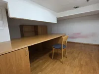 Недвижимость Торговое помещение Бежиград: 24