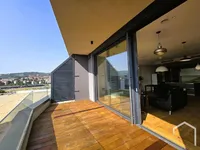 Недвижимость Three-room penthouse in Koper: 6