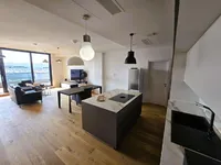 Недвижимость Three-room penthouse in Koper: 9