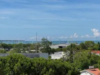 Недвижимость Two-room apartment with a sea view: 1
