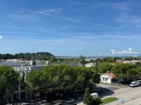 Недвижимость Two-room apartment with a sea view: 4