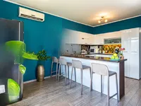 Недвижимость Apartment with a large terrace: 4