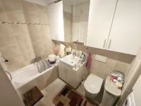 Недвижимость One-bedroom apartment with parking: 8