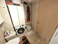 Недвижимость One-bedroom apartment with parking: 9