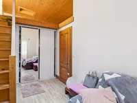 Недвижимость Apartment 5 rooms: 6