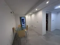 Недвижимость Three-room apartment Izola: 25