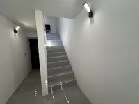 Недвижимость Three-room apartment in Izola: 17