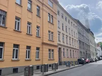 Недвижимость Multi-room apartment in the center: 1