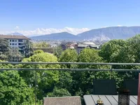 Недвижимость Apartment 4 rooms: 9