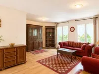 Недвижимость Apartment 4 rooms: 3