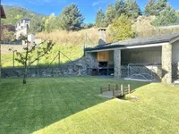Недвижимость Discover this magnificent chalet in a peaceful mountain area: 5