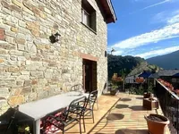 Недвижимость Discover this magnificent chalet in a peaceful mountain area: 6