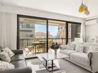 Недвижимость Villa Croix des Gardes: 2