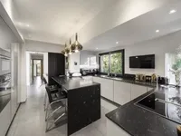 Недвижимость Villa Croix des Gardes: 8