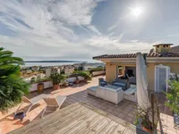 Недвижимость Villa Croix des Gardes: 2