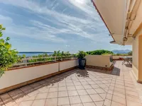 Недвижимость Villa Croix des Gardes: 3