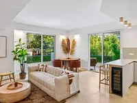 Недвижимость Villa Croix des Gardes: 4