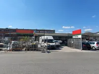 Недвижимость Коммерческое помещение в Моще: 1