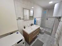 Недвижимость Квартира, 4-комнатная, Копер: 18