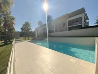 Недвижимость Villa Croix des Gardes: 1