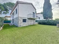 Недвижимость Villa Petit Juas: 1