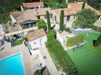 Недвижимость Villa Croix des Gardes: 1