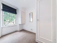 Недвижимость Finborough Road: 1