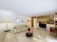 Недвижимость Property Type: Apartment  
Location: Cannes, Centre-ville  

Apartment Cannes Centre: 5