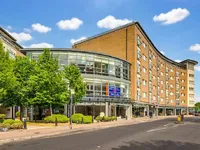 Недвижимость Omega Building, Smugglers Way: 6
