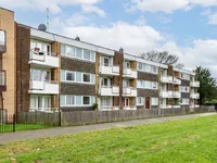 Недвижимость Oman Avenue, Gladstone Park: 4